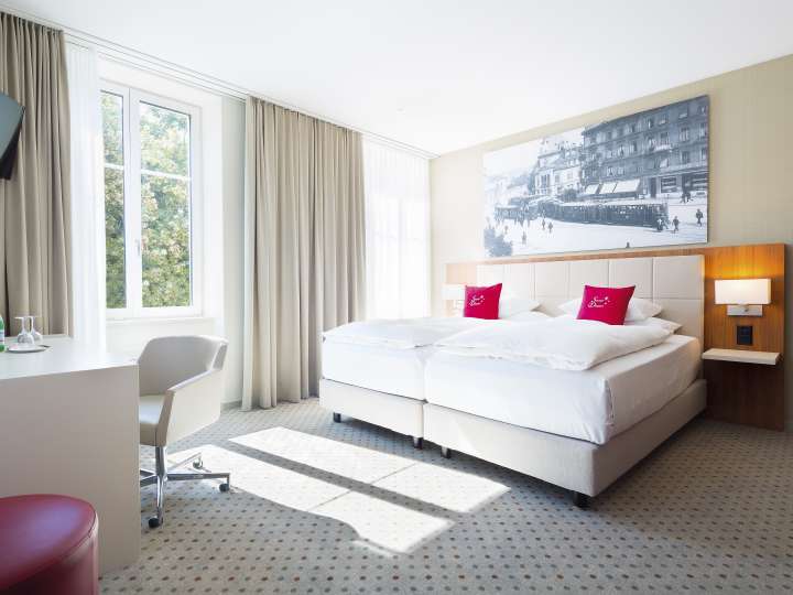 Hotel Wartmann at the train station