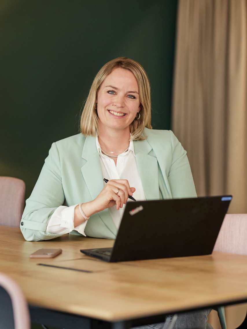 Interview with project manager Rahel Hauser on AXA's anniversary project Interview with project manager Rahel Hauser on AXA's anniversary project