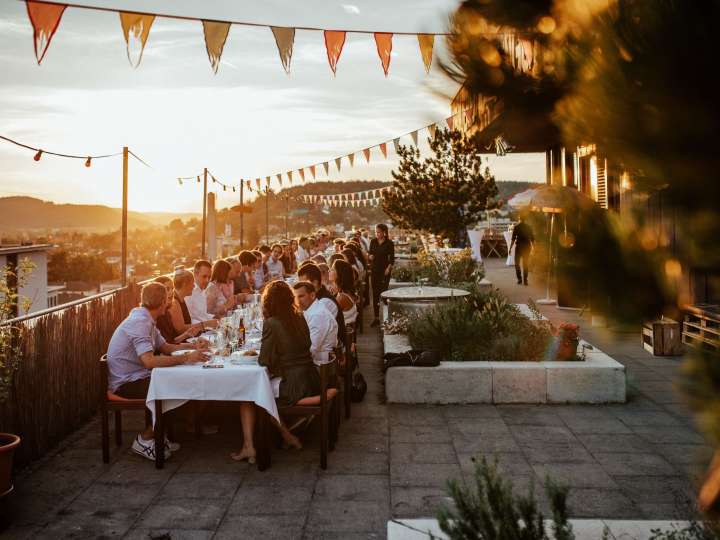 Roof terrace to the hoopoe
