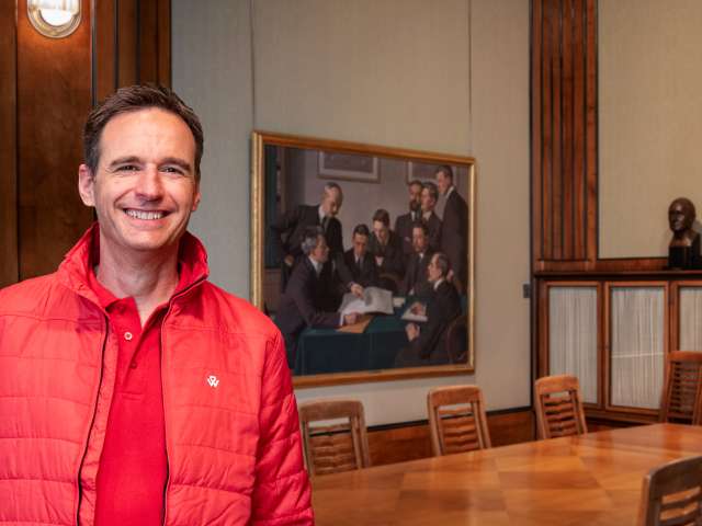 Glorios - the path to the city of art