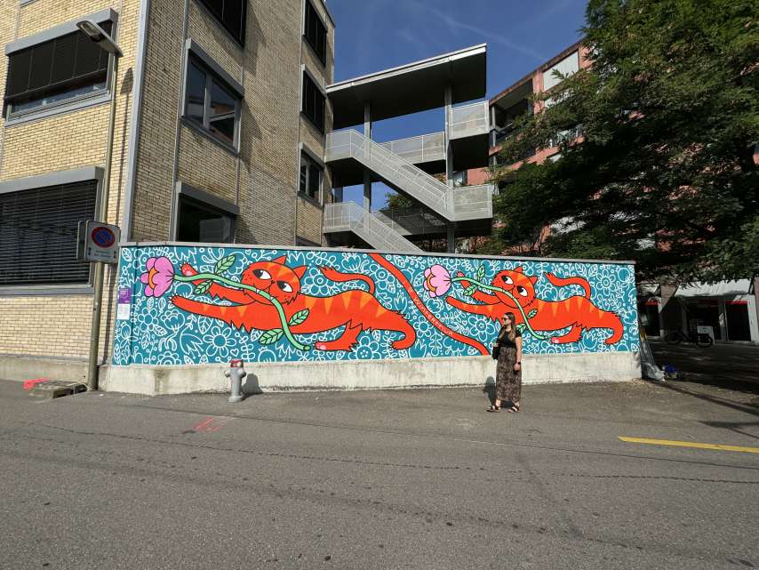 Streetart 2024: Winner "Taina" redesigns the wall on Bahnmeisterweg