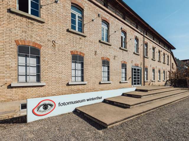 Guided tours Photo Museum