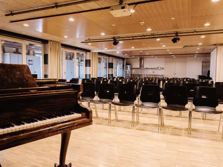 Old Barracks Cultural Center