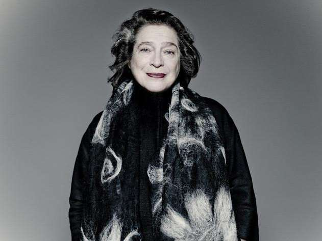 Elisabeth Leonskaja plays Mozart