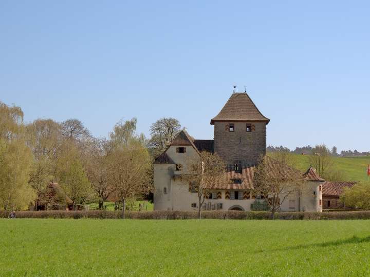 Hegi Castle
